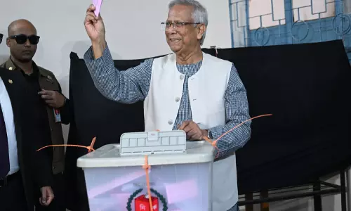 Yunus ने राष्ट्रीय चुनाव के बाद नई बांग्लादेश की यात्रा की शुरुआत बताई Yunus ने राष्ट्रीय चुनाव के बाद नई बांग्लादेश की यात्रा की शुरुआत बताई