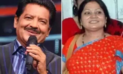 Udit Narayan पर गंभीर आरोप, पहली पत्नी ने दर्ज कराई शिकायत Udit Narayan पर गंभीर आरोप, पहली पत्नी ने दर्ज कराई शिकायत