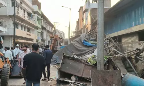 टीम प्रहरी अभियान: मालवीय रोड सहित प्रमुख बाजारों में अतिक्रमण हटाया टीम प्रहरी अभियान: मालवीय रोड सहित प्रमुख बाजारों में अतिक्रमण हटाया