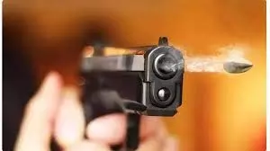 Bihar Crime: पशु चिकित्सक पर जानलेवा हमला,इलाके में दहशत Bihar Crime: पशु चिकित्सक पर जानलेवा हमला,इलाके में दहशत