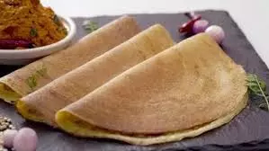 Moong Dal Dosa: हेल्दी और क्रिस्पी नाश्ते की परफेक्ट रेसिपी Moong Dal Dosa: हेल्दी और क्रिस्पी नाश्ते की परफेक्ट रेसिपी