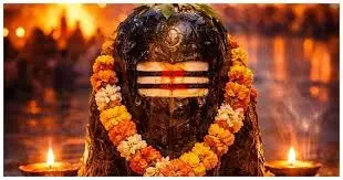 Mahashivratri 2026: महाशिवरात्रि पर इस एक शब्द से प्रसन्न होंगे भोलेनाथ, बेलपत्र पर लिखकर शिवलिंग पर करें अर्पित Mahashivratri 2026: महाशिवरात्रि पर इस एक शब्द से प्रसन्न होंगे भोलेनाथ, बेलपत्र पर लिखकर शिवलिंग पर करें अर्पित