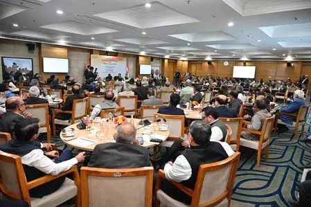 नए बाजारों में पैठ बनाने और अधिक प्रतिस्पर्धी बनने के प्रयासों को तेज करें: पीयूष गोयल नए बाजारों में पैठ बनाने और अधिक प्रतिस्पर्धी बनने के प्रयासों को तेज करें: पीयूष गोयल