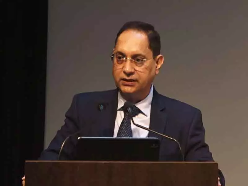 डेटा-ड्रिवन गवर्नेंस और रिसर्च लचीले सिक्योरिटीज़ मार्केट के लिए ज़रूरी: SEBI चेयरमैन डेटा-ड्रिवन गवर्नेंस और रिसर्च लचीले सिक्योरिटीज़ मार्केट के लिए ज़रूरी: SEBI चेयरमैन
