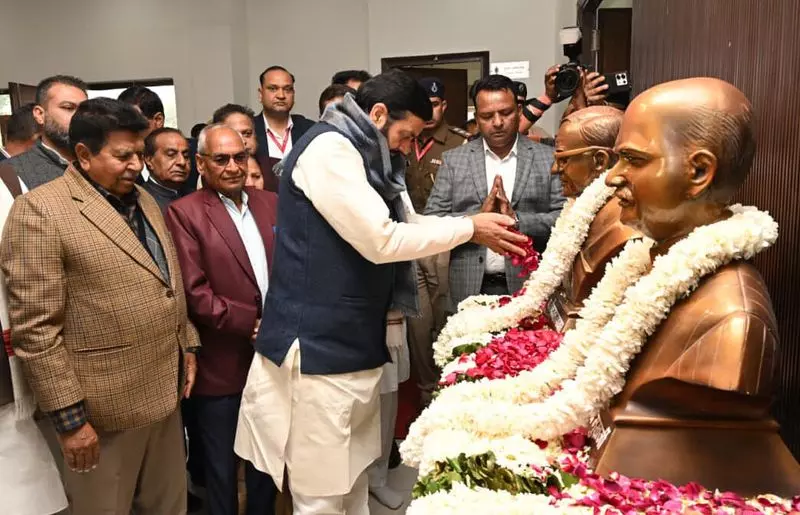 Haryana अंत्योदय विजन के तहत गरीबों तक विकास का लाभ पहुंचा रहा Haryana अंत्योदय विजन के तहत गरीबों तक विकास का लाभ पहुंचा रहा