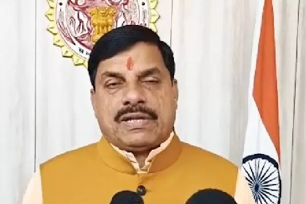 CM का बयान: ‘वंदे मातरम’ से राज्य में एकजुटता बढ़ेगी CM का बयान: ‘वंदे मातरम’ से राज्य में एकजुटता बढ़ेगी