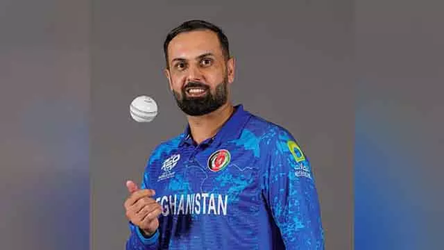 T20 World Cup 2026: साउथ अफ्रीका के खिलाफ मैच के दौरान अंपायर से बहस T20 World Cup 2026: साउथ अफ्रीका के खिलाफ मैच के दौरान अंपायर से बहस
