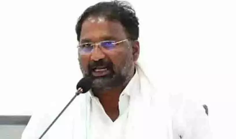 महादेवप्पा की मौत से मेरा कोई लेना-देना नहीं है: मंत्री Vakiti Srihari महादेवप्पा की मौत से मेरा कोई लेना-देना नहीं है: मंत्री Vakiti Srihari