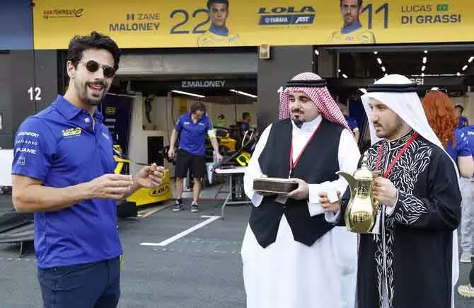 लोला यामाहा Jeddah में Formula E रेस में वापसी लोला यामाहा Jeddah में Formula E रेस में वापसी