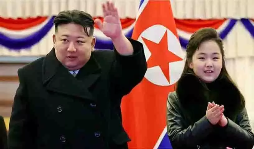 Kim Ju Ye उत्तर कोरिया के वारिस हैं। किम जोंग उन ने अपनी बेटी को चुना Kim Ju Ye उत्तर कोरिया के वारिस हैं। किम जोंग उन ने अपनी बेटी को चुना