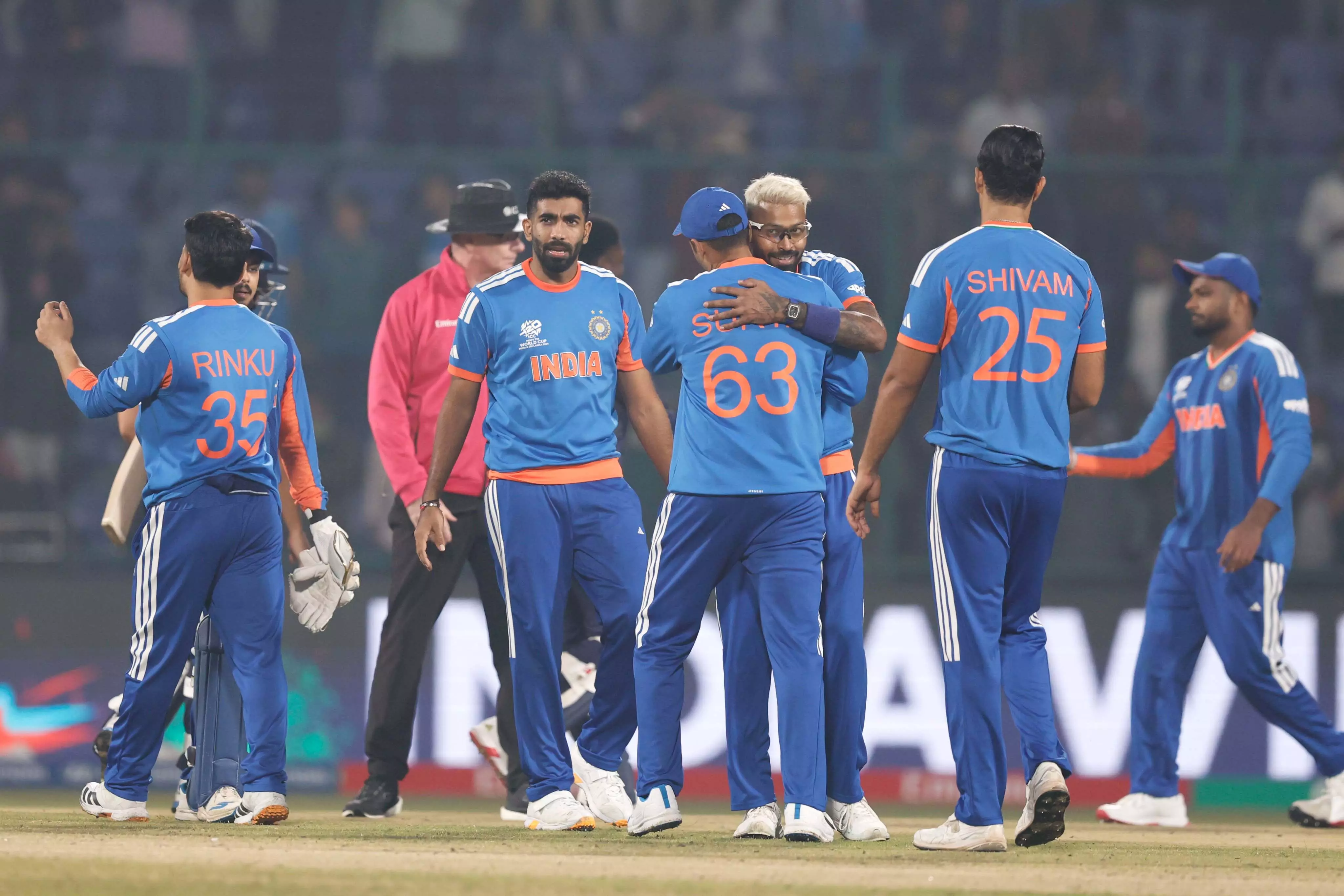 T20 World Cup 2026: भारत ने नामीबिया को 93 रन से हराकर सेमीफाइनल में किया प्रवेश T20 World Cup 2026: भारत ने नामीबिया को 93 रन से हराकर सेमीफाइनल में किया प्रवेश