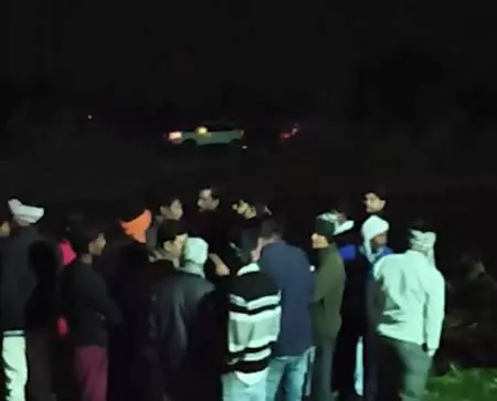 नहर में डूबे युवक को बचाने कूदा शख्स भी लापता, रेस्क्यू ऑपरेशन जारी नहर में डूबे युवक को बचाने कूदा शख्स भी लापता, रेस्क्यू ऑपरेशन जारी