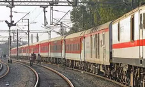 रायपुर-डोंगरगढ़ मेमू सहित 9 ट्रेनें रद्द