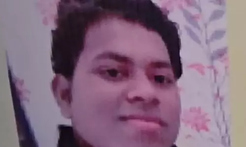 प्राइवेट नौकरी भी कर रहा सरकारी टीचर, नहीं आते स्कूल, बरोबर ले रहा सैलरी प्राइवेट नौकरी भी कर रहा सरकारी टीचर, नहीं आते स्कूल, बरोबर ले रहा सैलरी