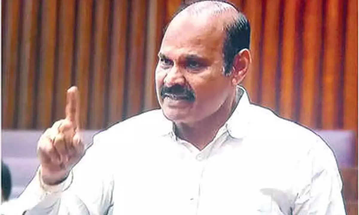 Andhra: वेलफेयर स्कीम्स को लेकर काउंसिल में बहस हुई Andhra: वेलफेयर स्कीम्स को लेकर काउंसिल में बहस हुई
