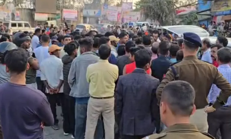 Assam: बूथ प्रभारी की मौत से आक्रोश, डिगबोई में पांच गिरफ्तार