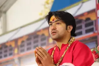 Chhatarpur: मठों से बाहर आकर धर्म की सुरक्षा करें: धीरेंद्र शास्त्री Chhatarpur: मठों से बाहर आकर धर्म की सुरक्षा करें: धीरेंद्र शास्त्री