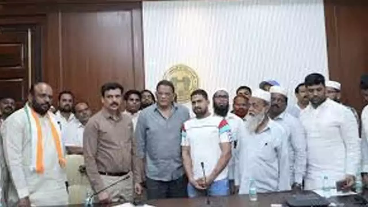 Telangana: सऊदी अरब में हुए हादसे के पीड़ितों के लिए जल्द ही अनुग्रह राशि जारी की जाएगी Telangana: सऊदी अरब में हुए हादसे के पीड़ितों के लिए जल्द ही अनुग्रह राशि जारी की जाएगी