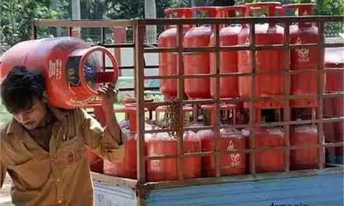 Punjab: दिनदहाड़े  गैस डिलीवरी बॉय से  लूट  , दहशत