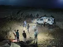 Vidisha: 30 फीट गहरे तालाब में गिरी कार, 3 की मौत