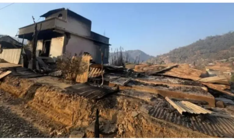 Manipur: लिटन में और घर गिराए गए; तांगखुल की महिलाओं ने विरोध प्रदर्शन किया