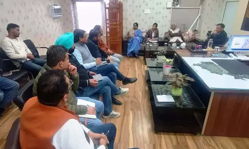 meeting में ड्रेनेज, नहर में सीवेज के डिस्चार्ज पर चर्चा हुई