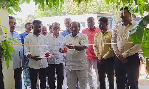 Tiptur : रागी खरीद केंद्र का शुभारंभ Tiptur : रागी खरीद केंद्र का शुभारंभ