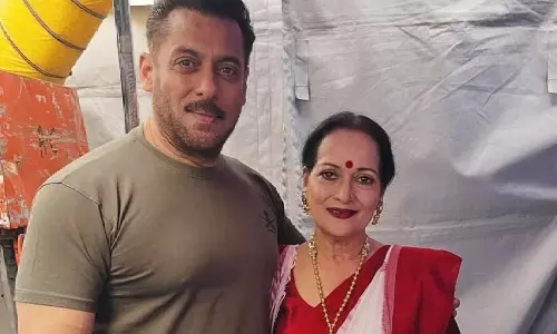 Salman Khan से बातचीत पर हिमानी शिवपुरी का खास बयान Salman Khan से बातचीत पर हिमानी शिवपुरी का खास बयान