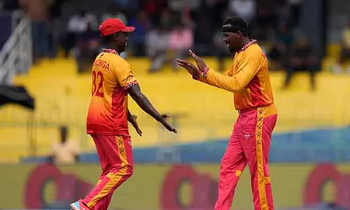 Zimbabwe ने ऑस्ट्रेलियाई टीम को चौंका दिया Zimbabwe ने ऑस्ट्रेलियाई टीम को चौंका दिया