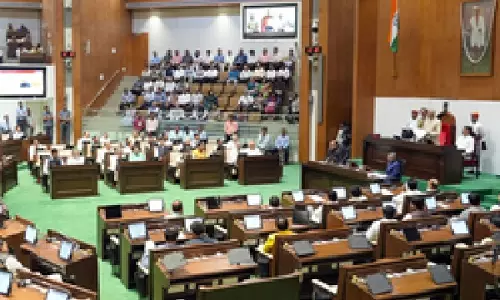 Deputy Speaker election में बीजेपी के पूर्णेश मोदी vs कांग्रेस के शैलेश परमार Deputy Speaker election में बीजेपी के पूर्णेश मोदी vs कांग्रेस के शैलेश परमार