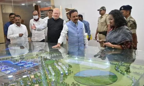 Odisha के मुख्य सचिव ने पारादीप बंदरगाह विकास योजनाओं की समीक्षा की Odisha के मुख्य सचिव ने पारादीप बंदरगाह विकास योजनाओं की समीक्षा की