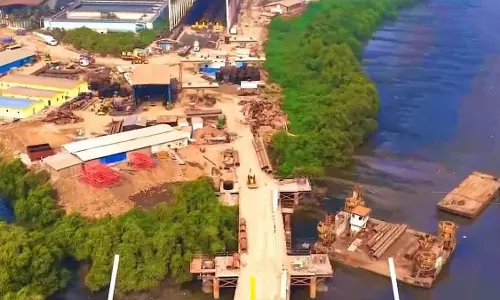 MMRDA कोस्टल रोड-1 प्रोजेक्ट ने 50% फाउंडेशन पूरा होने के साथ इंजीनियरिंग में अहम पड़ाव पार किया MMRDA कोस्टल रोड-1 प्रोजेक्ट ने 50% फाउंडेशन पूरा होने के साथ इंजीनियरिंग में अहम पड़ाव पार किया