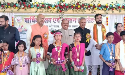 गुरुकुल परंपरा एवं नैतिक शिक्षा के समन्वय पर बल : रूपनारायण सिन्हा