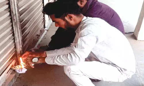 नगर निगम की सख्ती: 4 बड़े बकायेदारों के 6 व्यावसायिक परिसरों पर ताला, सीलबंदी कार्रवाई