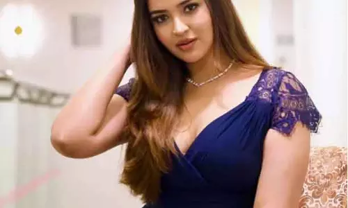 छोटी उम्र में Pujitha Ponnada ने स्क्रीन पर दिखाई आकर्षक मौजूदगी छोटी उम्र में Pujitha Ponnada ने स्क्रीन पर दिखाई आकर्षक मौजूदगी