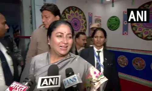 खेल महाकुंभ: 20,500 खिलाड़ियों ने भाग लेकर बनाया रिकॉर्ड, सीएम रेखा गुप्ता ने दी बधाई खेल महाकुंभ: 20,500 खिलाड़ियों ने भाग लेकर बनाया रिकॉर्ड, सीएम रेखा गुप्ता ने दी बधाई