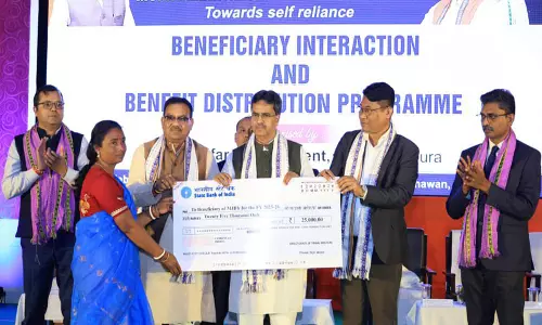 एक त्रिपुरा, श्रेष्ठ त्रिपुरा के निर्माण के लिए आदिवासियों का विकास महत्वपूर्ण: CM डॉ. माणिक साहा एक त्रिपुरा, श्रेष्ठ त्रिपुरा के निर्माण के लिए आदिवासियों का विकास महत्वपूर्ण: CM डॉ. माणिक साहा