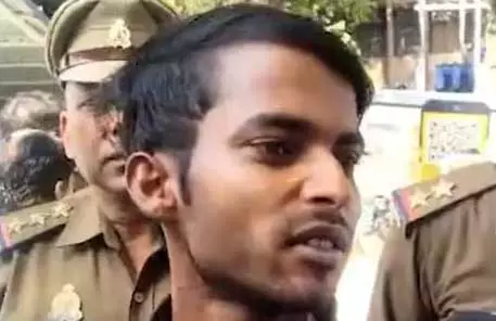 नीले ड्रम का खौफ...अपनी पत्नी को उतारा मौत के घाट नीले ड्रम का खौफ...अपनी पत्नी को उतारा मौत के घाट