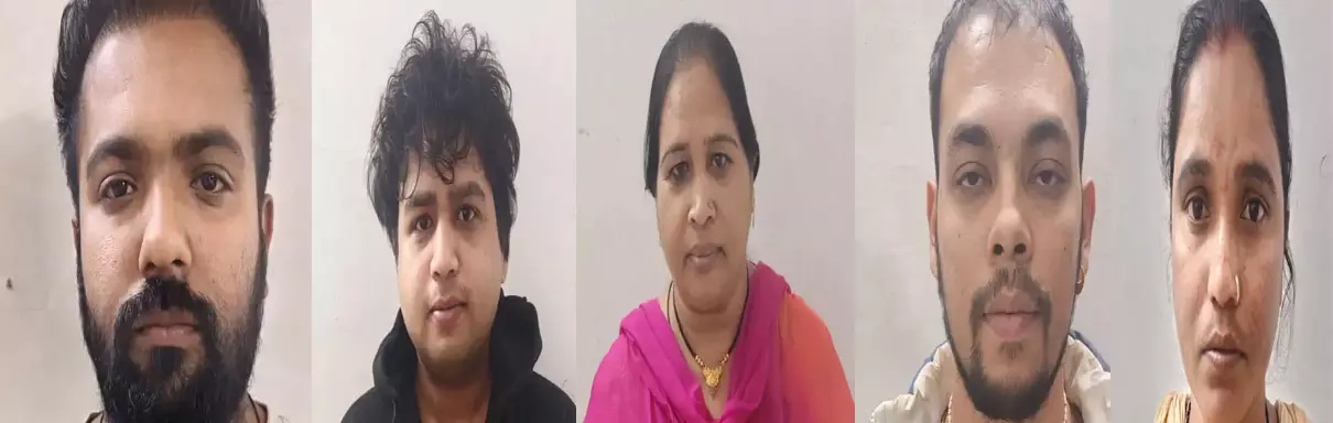 दुर्ग शहर में ठगी की रकम खपाने वाले गिरोह का भंडाफोड़, 6 अरेस्ट दुर्ग शहर में ठगी की रकम खपाने वाले गिरोह का भंडाफोड़, 6 अरेस्ट
