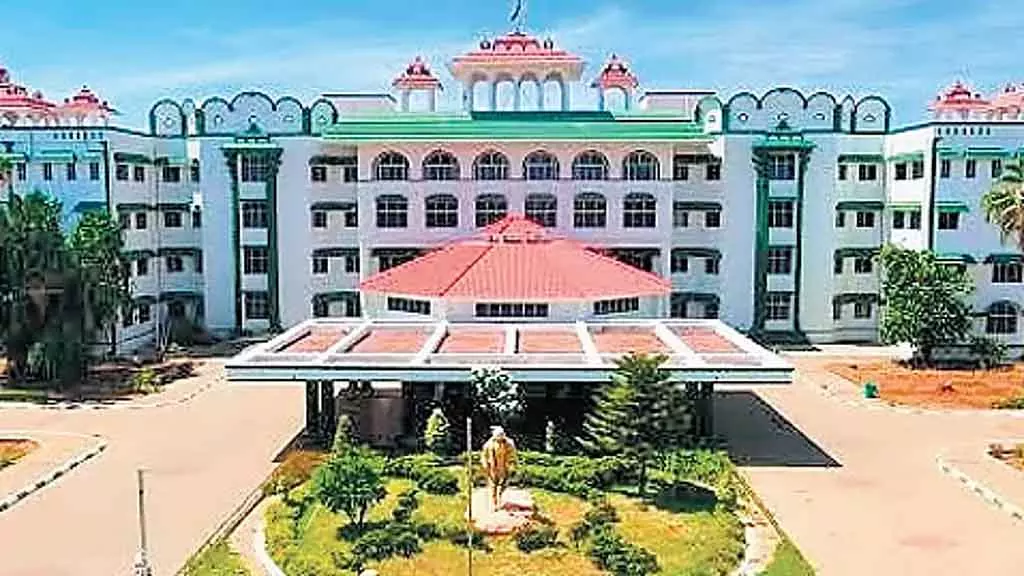 हेल्थ इंस्पेक्टर भर्ती: सिर्फ़ एक सेंटर पर गड़बड़ी - SC में जानकारी हेल्थ इंस्पेक्टर भर्ती: सिर्फ़ एक सेंटर पर गड़बड़ी - SC में जानकारी