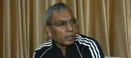 अपराधियों को संरक्षण देने वाले लोगों को भी भय सता रहा, सपा के आरोपों पर ओमप्रकाश राजभर का जवाब अपराधियों को संरक्षण देने वाले लोगों को भी भय सता रहा, सपा के आरोपों पर ओमप्रकाश राजभर का जवाब