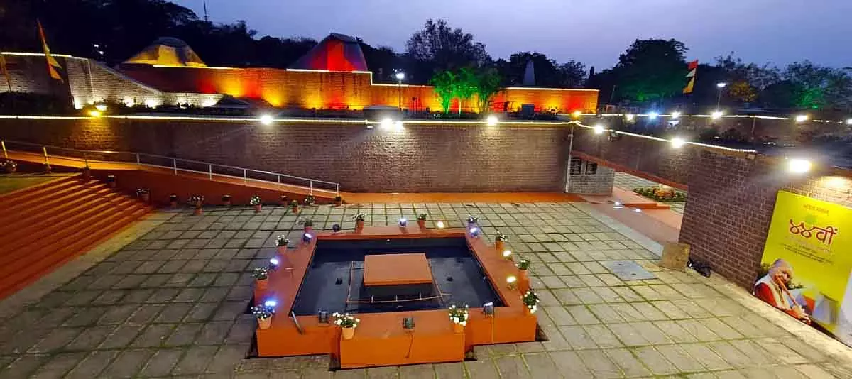 भारत भवन 13 फरवरी को 44 साल का हो जाएगा, CM 10 दिन के इवेंट का उद्घाटन करेंगे भारत भवन 13 फरवरी को 44 साल का हो जाएगा, CM 10 दिन के इवेंट का उद्घाटन करेंगे