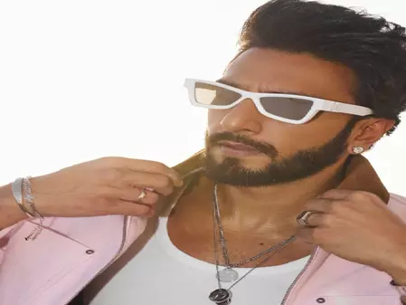 बिश्नोई गैंग के खास गुर्गे हैरी बॉक्सर ने दी रणवीर सिंह को धमकी, क्राइम ब्रांच ने मामले में किया बड़ा खुलासा बिश्नोई गैंग के खास गुर्गे हैरी बॉक्सर ने दी रणवीर सिंह को धमकी, क्राइम ब्रांच ने मामले में किया बड़ा खुलासा