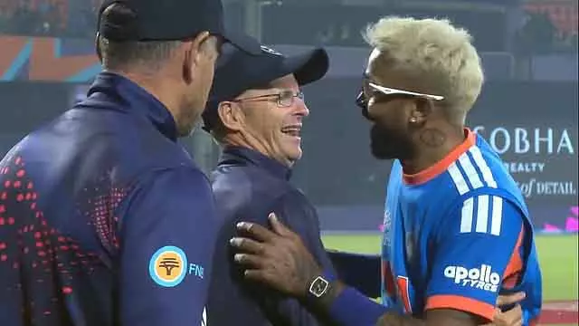 T20 World Cup 2026: गुरु देवो भव पूर्व कोच गैरी कर्स्टन ने हार्दिक पांड्या पर कसा तंज T20 World Cup 2026: गुरु देवो भव पूर्व कोच गैरी कर्स्टन ने हार्दिक पांड्या पर कसा तंज