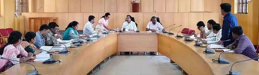 महिला निगम: 58 लाभार्थियों का चयन किया गया – रामनगर के Deputy Commissioner महिला निगम: 58 लाभार्थियों का चयन किया गया – रामनगर के Deputy Commissioner