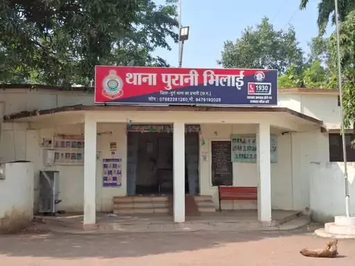 दुर्ग में ट्रक और बाइक की टक्कर, एक की मौत दुर्ग में ट्रक और बाइक की टक्कर, एक की मौत