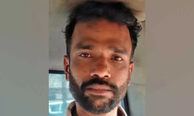 Kerala : ड्रग केस के संदिग्ध को ज़मानत के बाद गिरफ्तार किया गया Kerala : ड्रग केस के संदिग्ध को ज़मानत के बाद गिरफ्तार किया गया