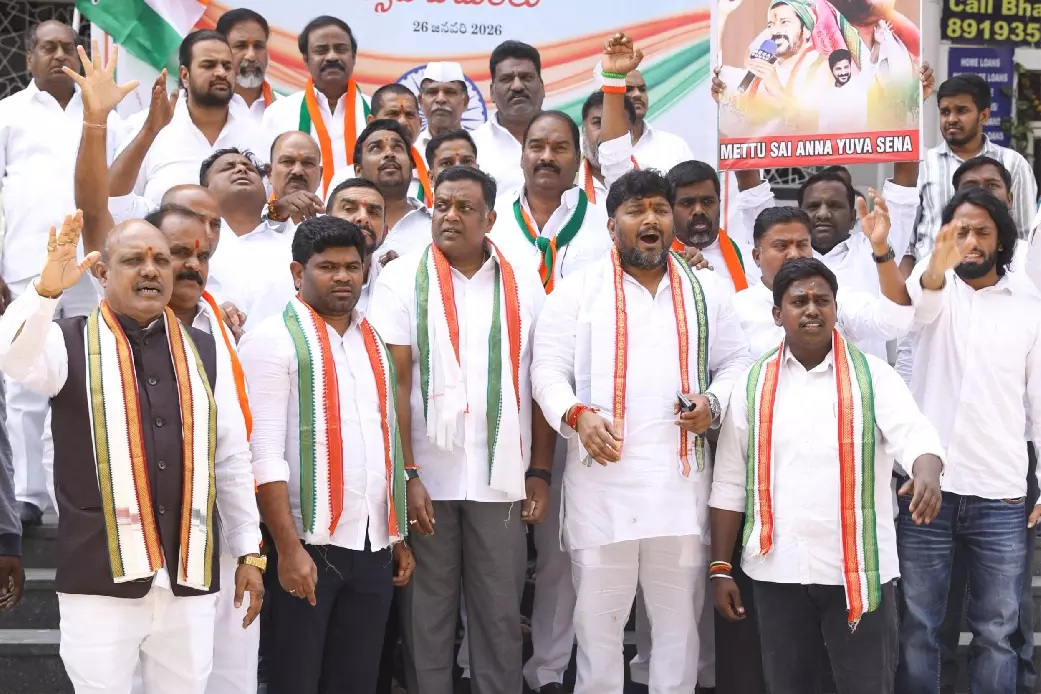 Telangana में कांग्रेस को 60 नगर निगम और तीन नगर निगमों में जीत मिली Telangana में कांग्रेस को 60 नगर निगम और तीन नगर निगमों में जीत मिली