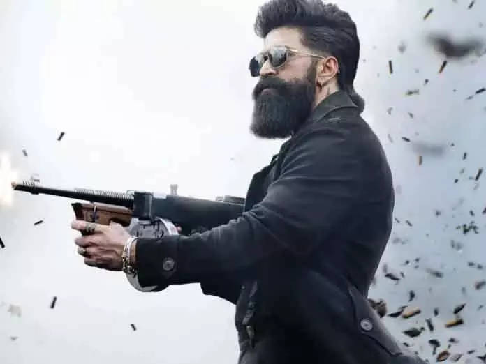 Yash की फिल्म टॉक्सिक विवादों में: धार्मिक और अभिप्रेत सामग्री पर आपत्ति Yash की फिल्म टॉक्सिक विवादों में: धार्मिक और अभिप्रेत सामग्री पर आपत्ति
