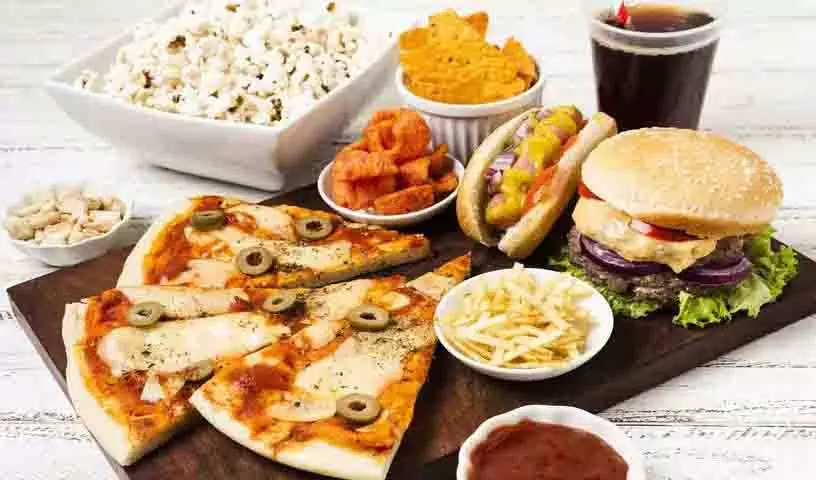 Fatty Liver की बीमारी से परेशान लोगों को खाने में ये बदलाव ज़रूर करने चाहिए Fatty Liver की बीमारी से परेशान लोगों को खाने में ये बदलाव ज़रूर करने चाहिए